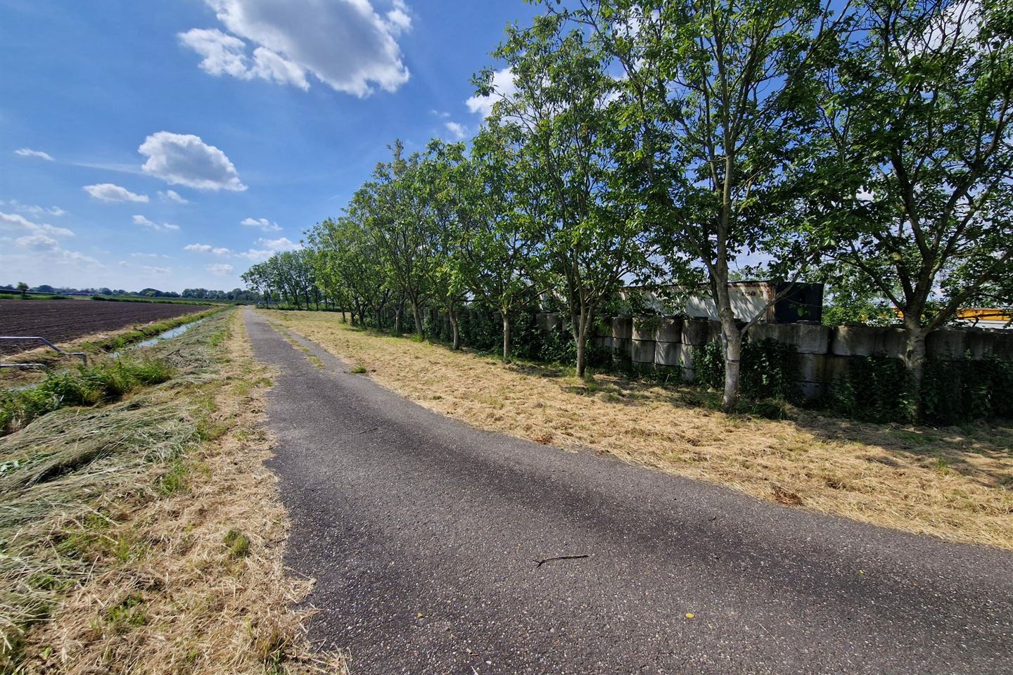 Bekijk foto 5 van Hoevenseweg