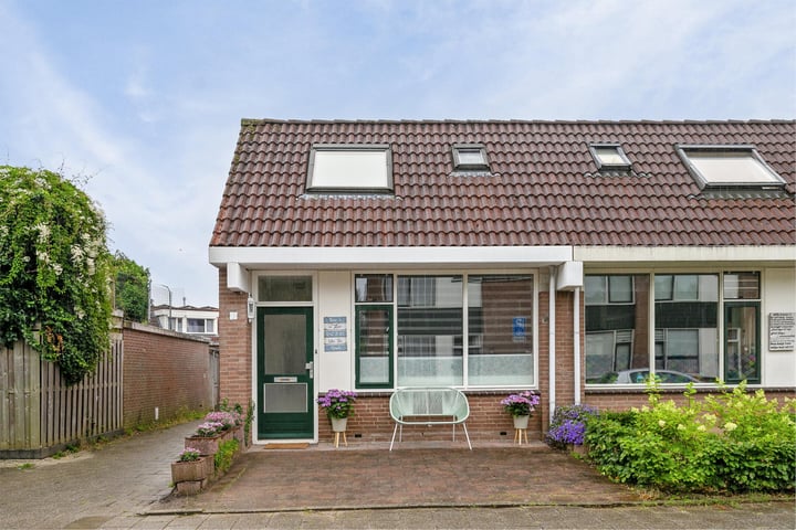 Bekijk foto 1 van Gronsveldstraat 3