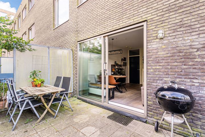 View photo 14 of Kiekstraat 51