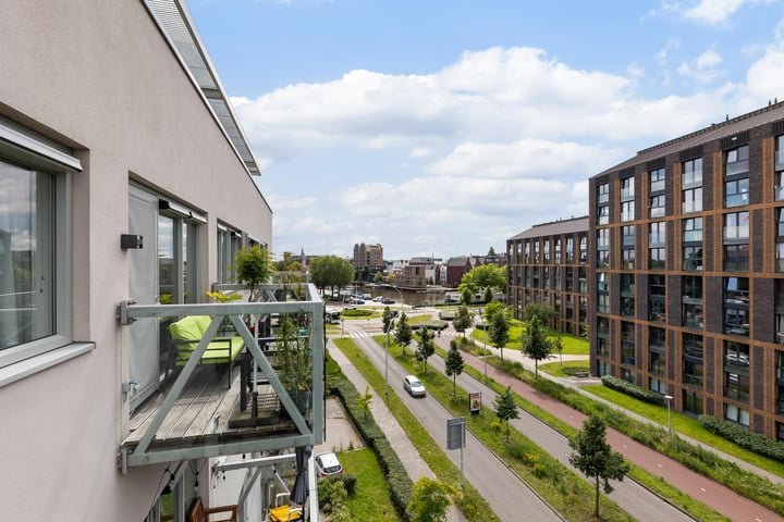 Bekijk foto 4 van Govert Flinckstraat 25-E