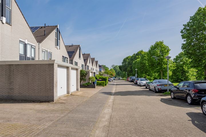 Bekijk foto 36 van Eelerbergstraat 68