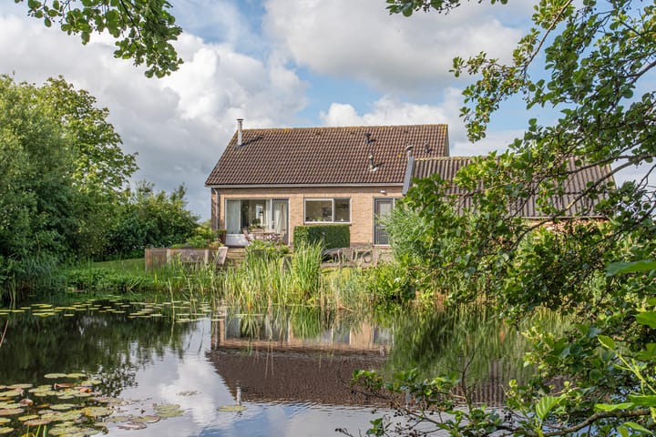 Foto 2 van Kerkeweg 2