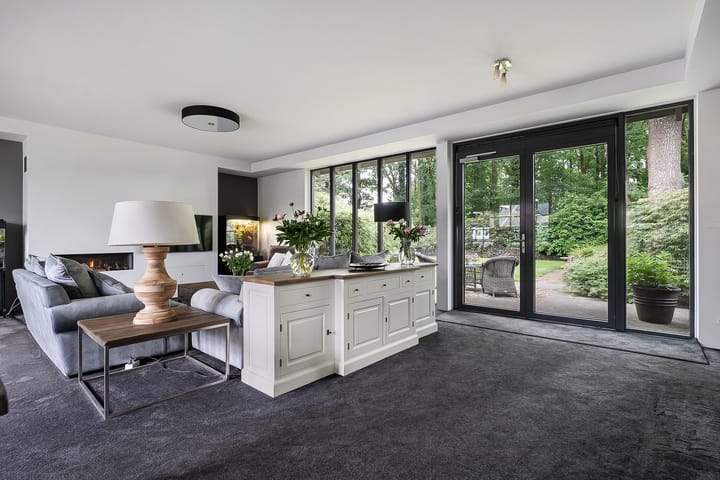 Photo 37 of De Omloop 8