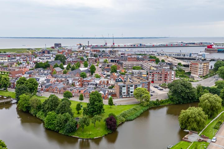 Bekijk foto 1 van Burgemeester Buiskoolplein 26