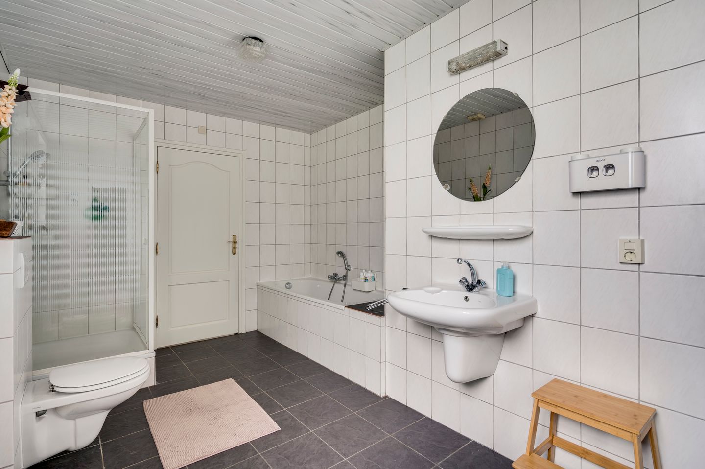 Foto 34 van Thoorderstraat 1