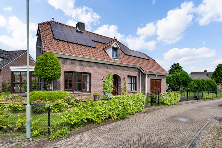 Foto 45 van Thoorderstraat 1