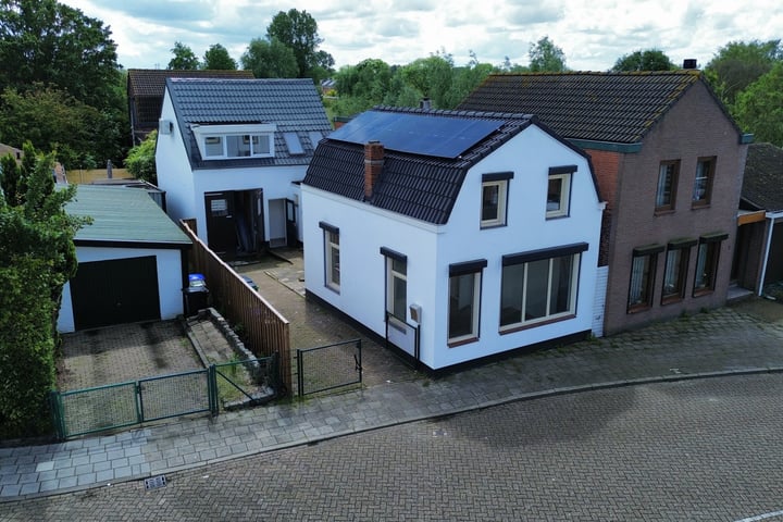 Foto 1 van Stroodorpe 1