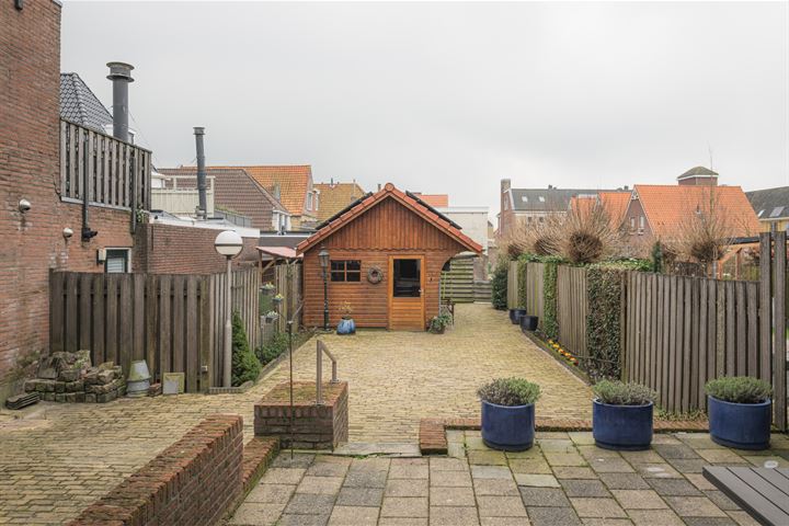 Bekijk foto 4 van Voorstraat 57