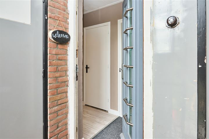 Bekijk foto 7 van Zwaanstraat 18