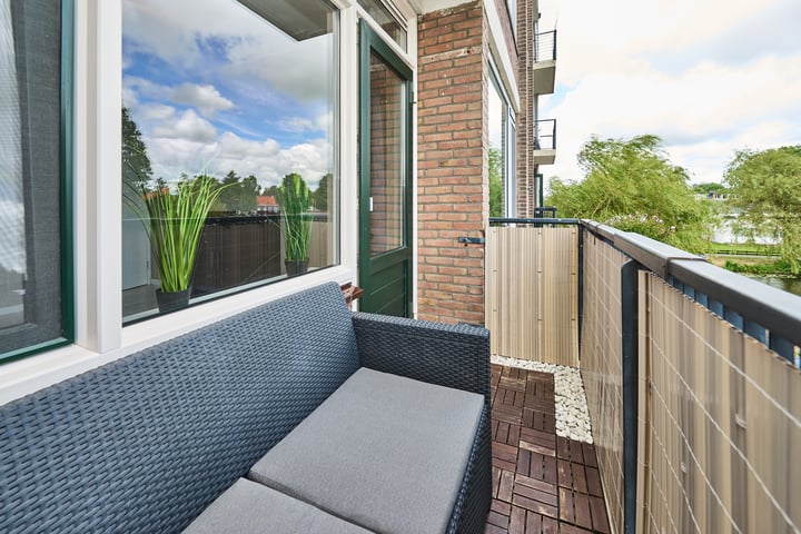 Bekijk foto 30 van Zwaanstraat 18