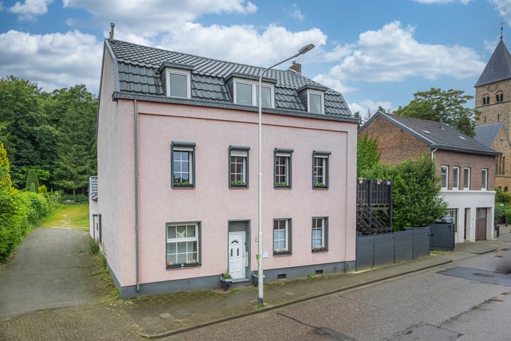Meuserstraat 139