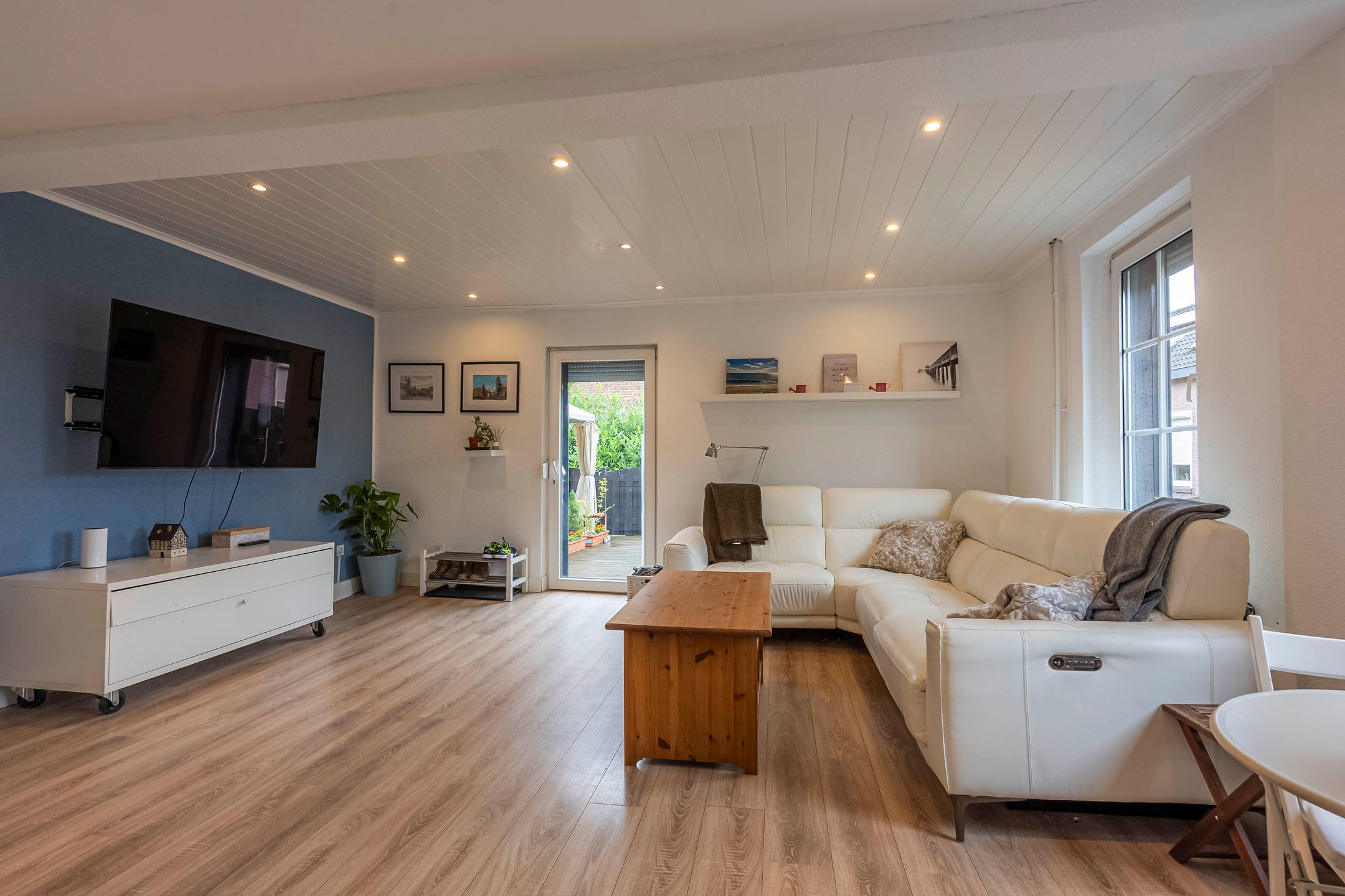 Photo 15 of Meuserstraat 139