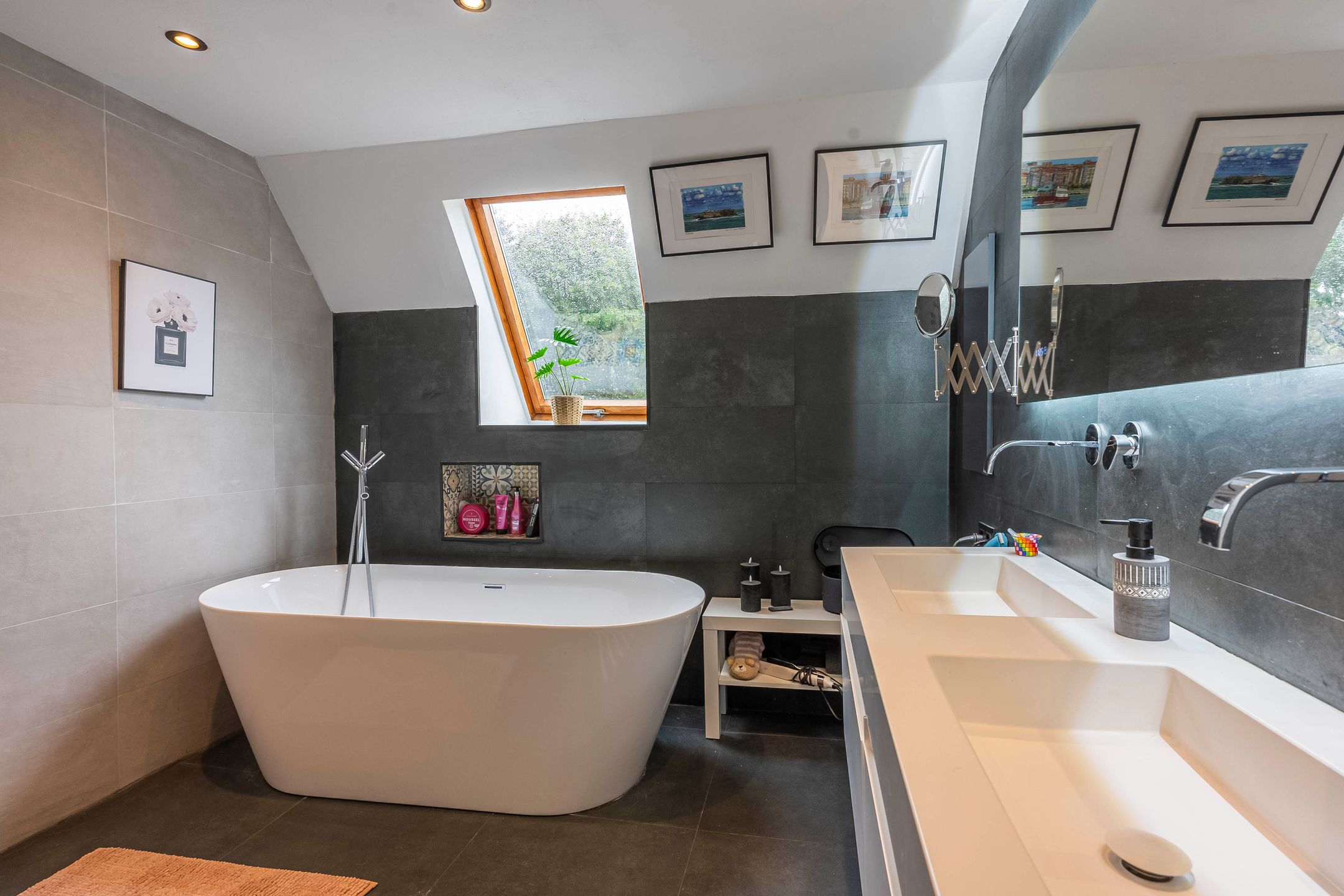 Photo 24 of Meuserstraat 139