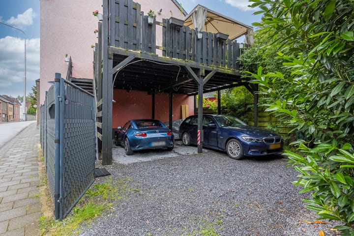 Foto 39 van Meuserstraat 139