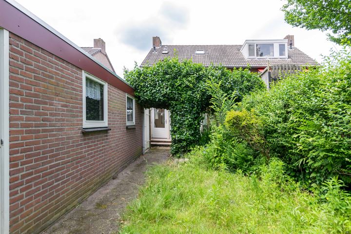 Bekijk foto 36 van Dommelstraat 8