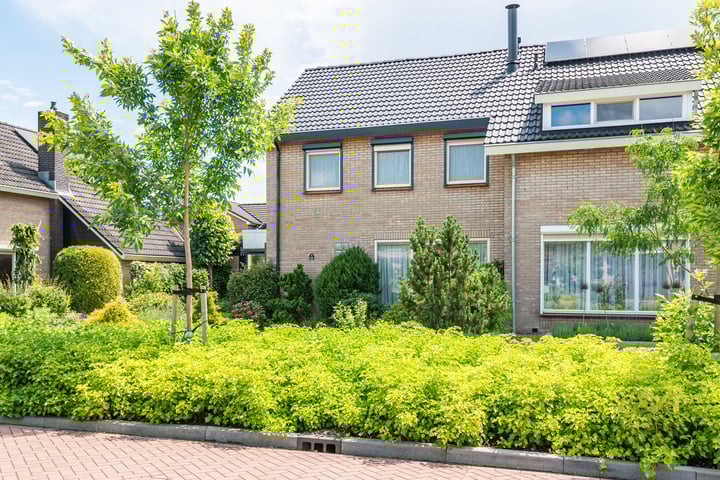 Bekijk foto 5 van Brederostraat 14