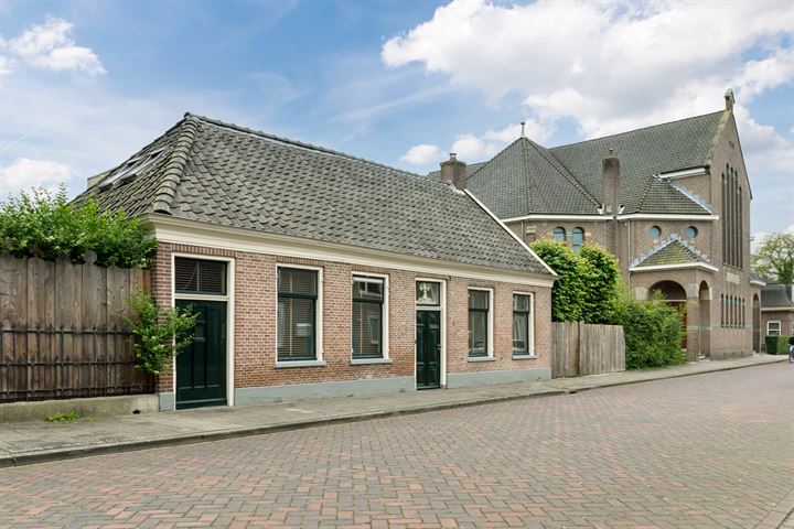 Bekijk foto 4 van Oosterhoutstraat 3