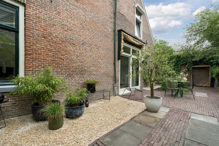 Bekijk foto 56 van Oosterhoutstraat 3