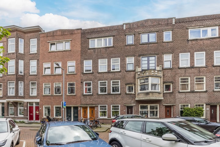 Bekijk foto 38 van Beatrijsstraat 22-B