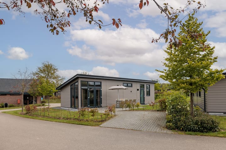 Photo 2 of Valkenburgerweg 128-501