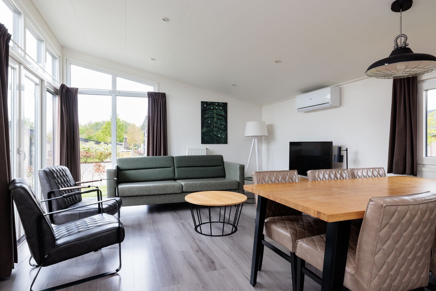 Photo 4 of Valkenburgerweg 128-501