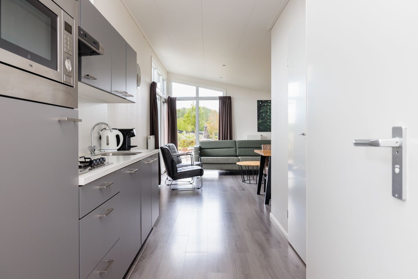 Photo 5 of Valkenburgerweg 128-501