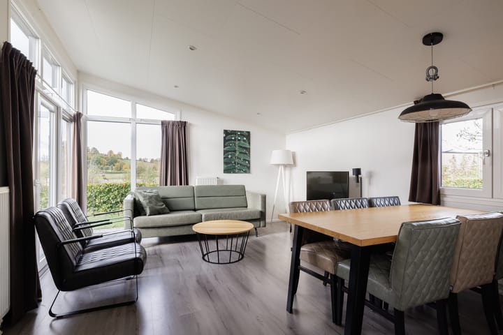 Foto 8 van Valkenburgerweg 128-534