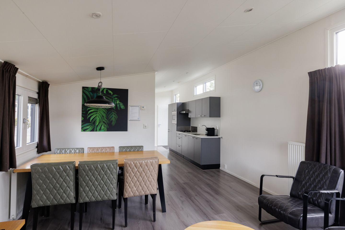 Foto 10 van Valkenburgerweg 128-534