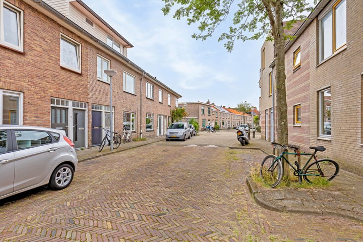 Bekijk foto 25 van Zocherstraat 36