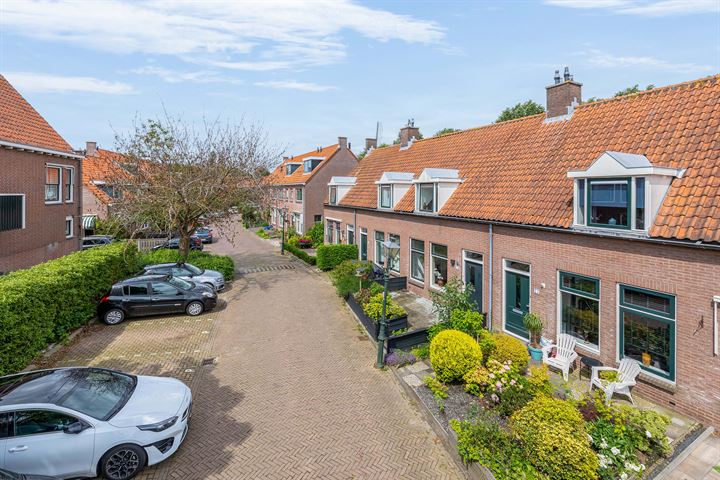 Bekijk foto 36 van Zoutziederstraat 18