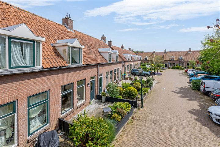 Bekijk foto 37 van Zoutziederstraat 18