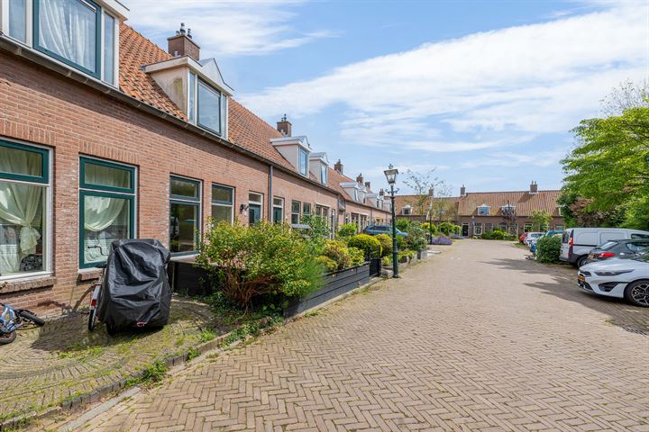 Bekijk foto 41 van Zoutziederstraat 18