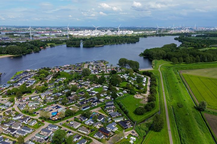 Bekijk foto 49 van Zoutziederstraat 18