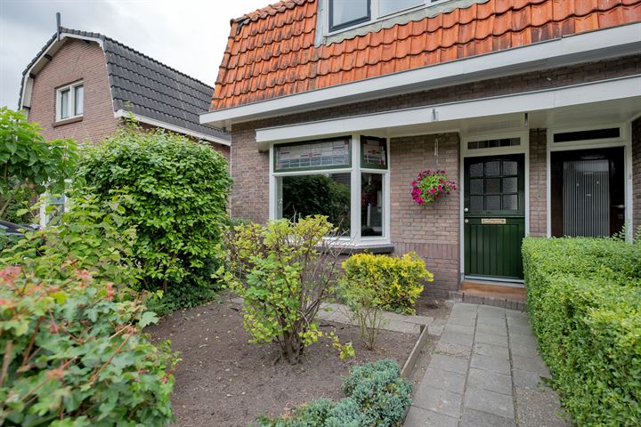 Bekijk foto 10 van Rhebruggenstraat 8