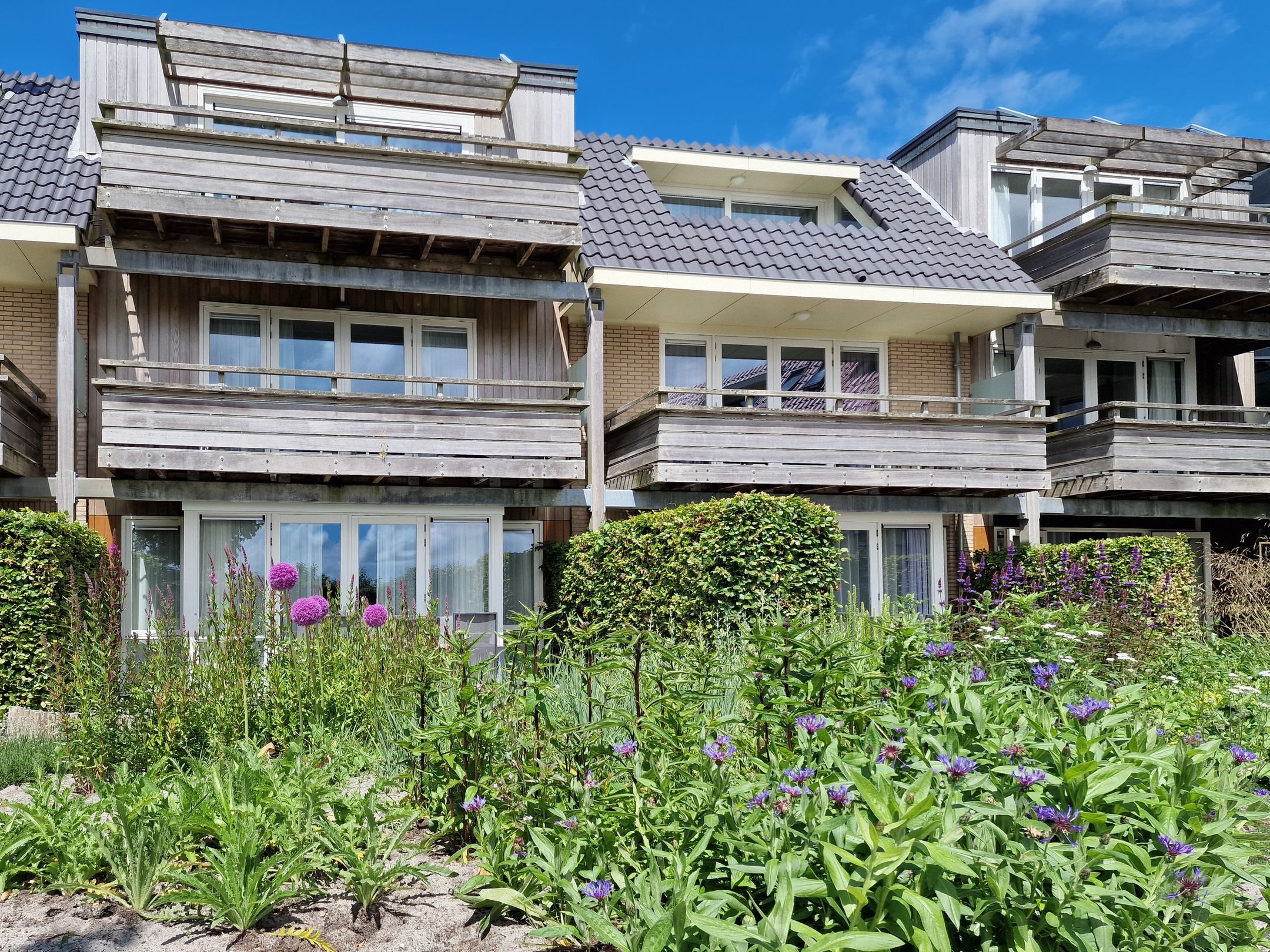 Foto 3 van Heereweg 5-27