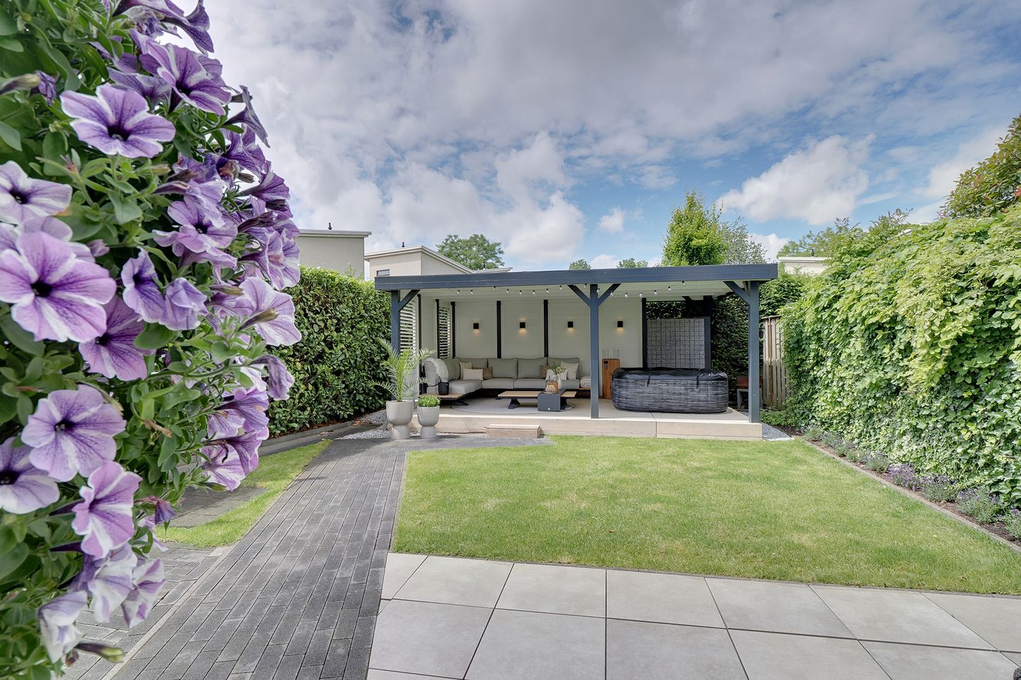 Huis te koop Onder de Linden 13 6903 AR Zevenaar [funda]