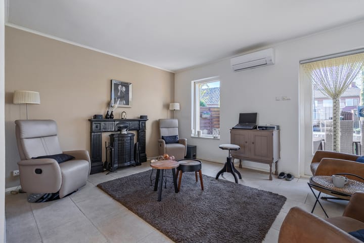 Foto 10 van Iepenstraat 1