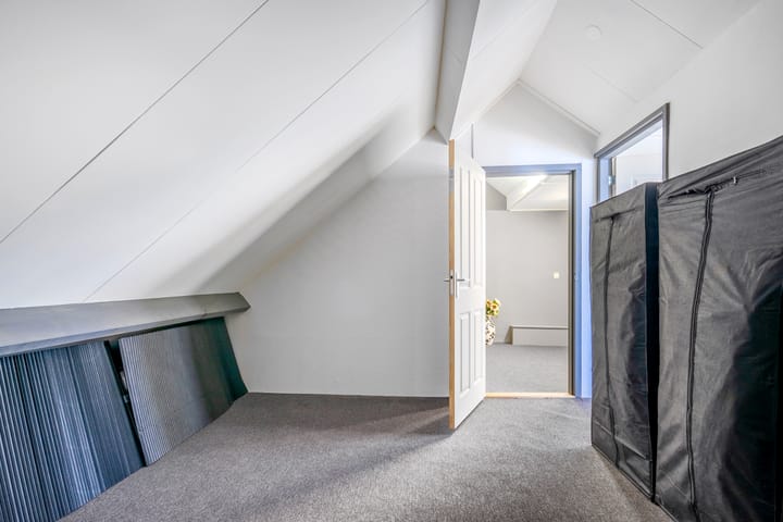 Foto 26 van Iepenstraat 1