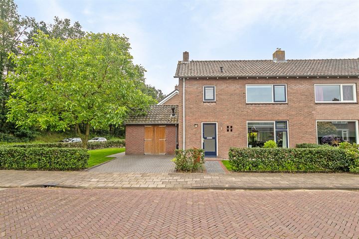 Bekijk foto 1 van Nijverheidstraat 1