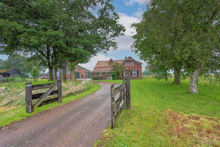 Bekijk foto 40 van Stokkumerbroekweg 8