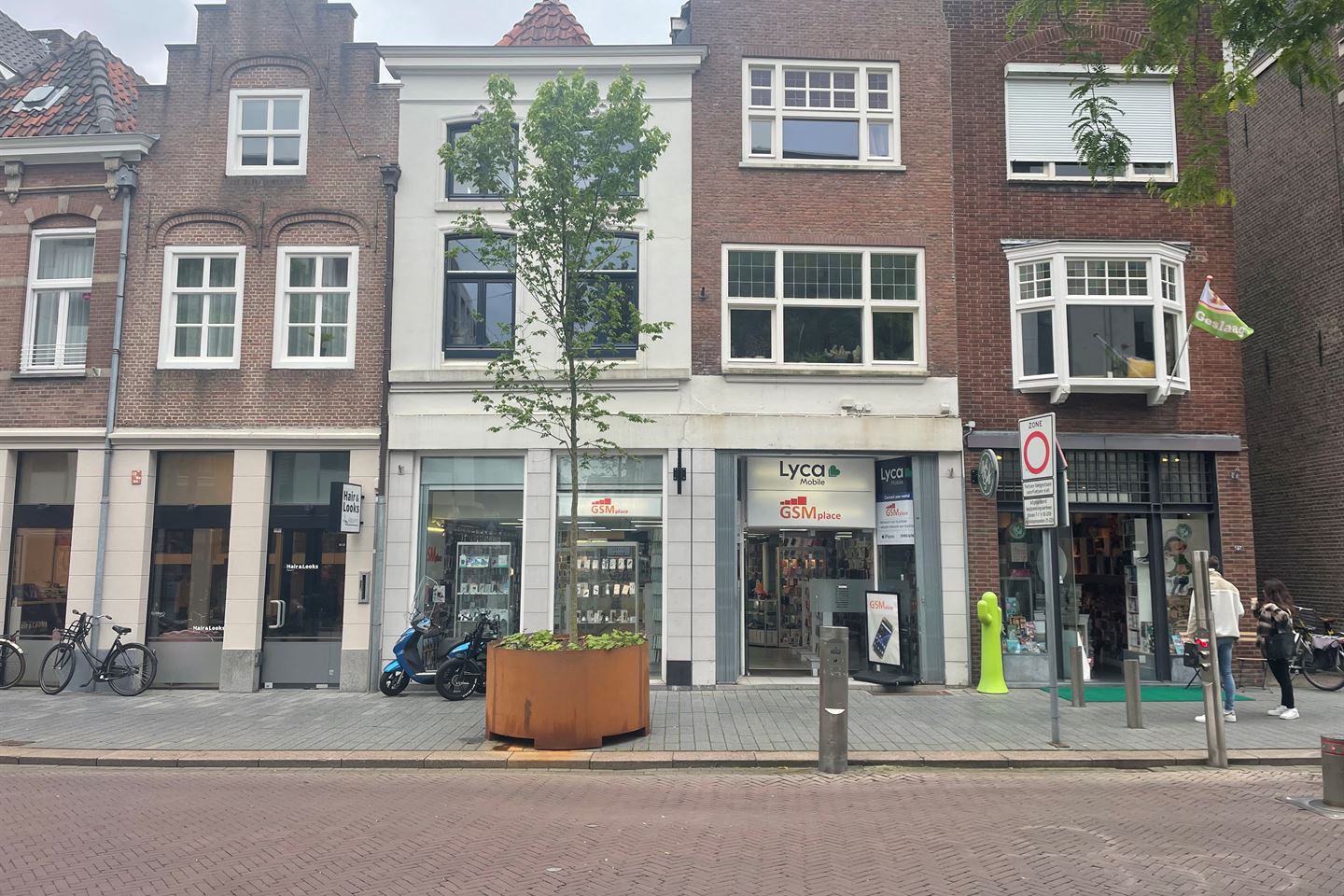 View photo 1 of Orthenstraat 11-13