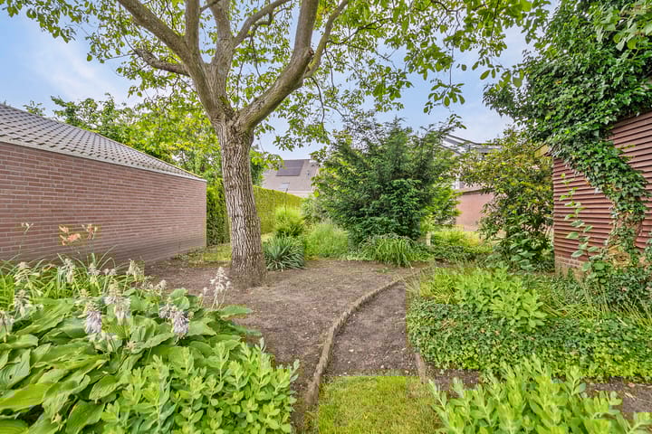 Foto 2 van Heuvelstraat 6