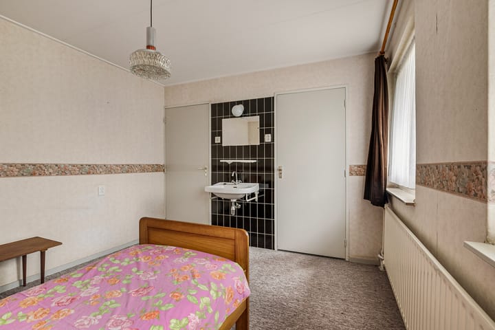 Foto 15 van Heuvelstraat 6