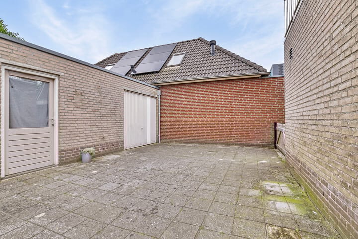 Foto 27 van Heuvelstraat 6