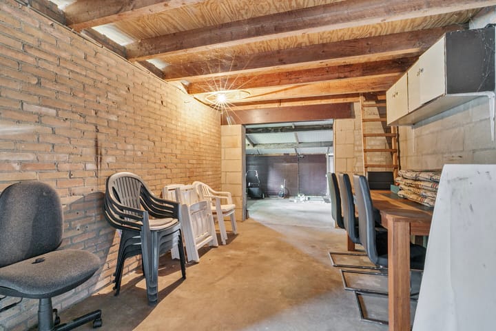 Foto 30 van Heuvelstraat 6