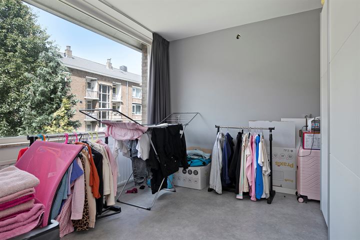 View photo 22 of Louise de Colignystraat 25