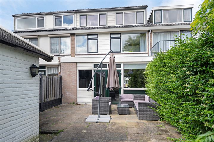 View photo 25 of Louise de Colignystraat 25