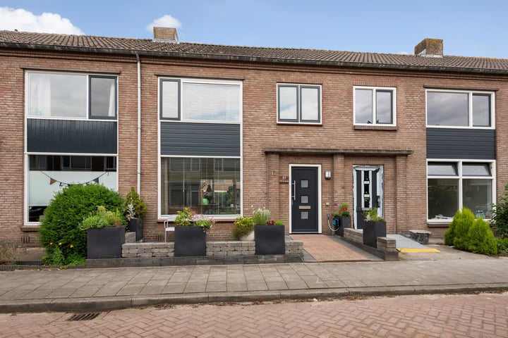 Bekijk foto 20 van van der Bijlstraat 37