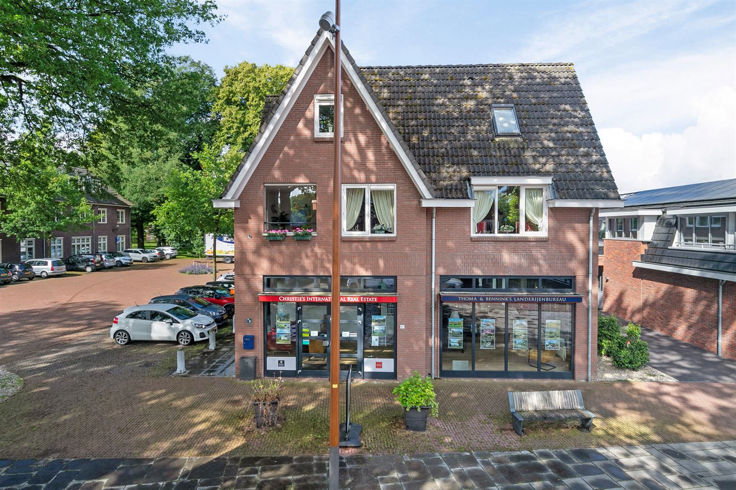 Bekijk foto 1 van Hoofdstraat 47