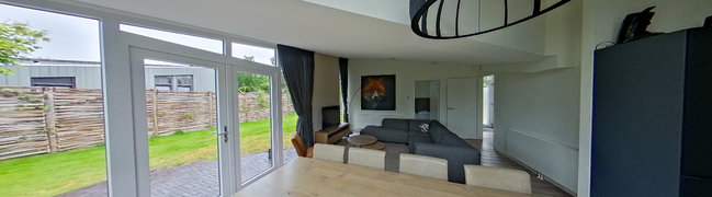 View 360° photo of Woonkamer of Engelsmanhiem 68